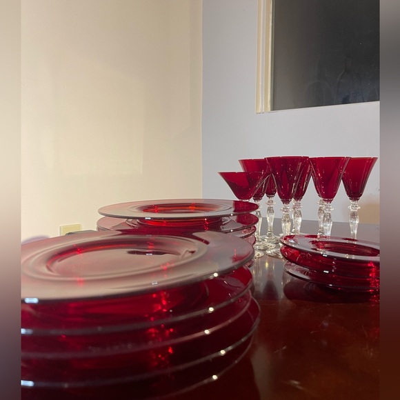 Morgantown Monroe Red Glasses - Picture 2 of 15